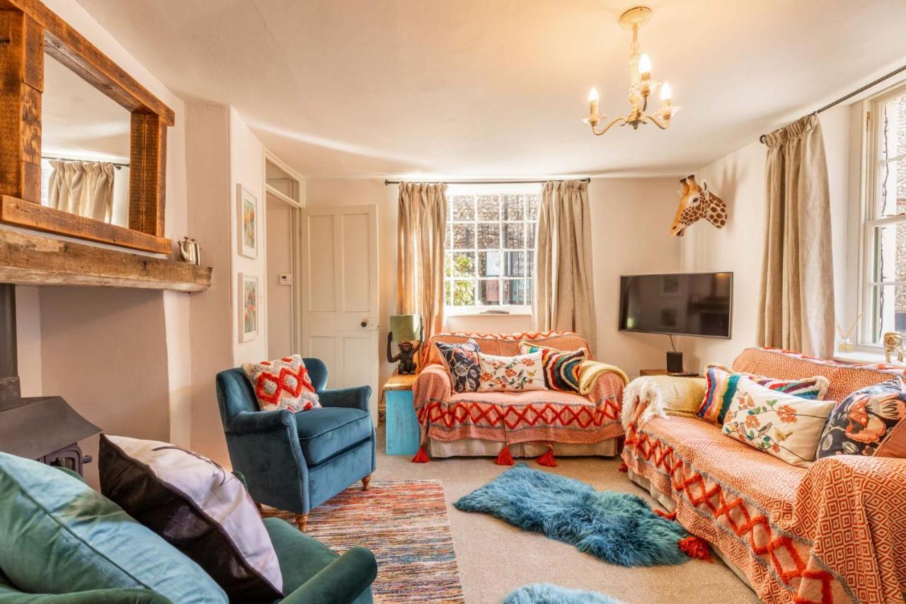 Host & Stay - The Old Paul Pry Holt  Extérieur photo